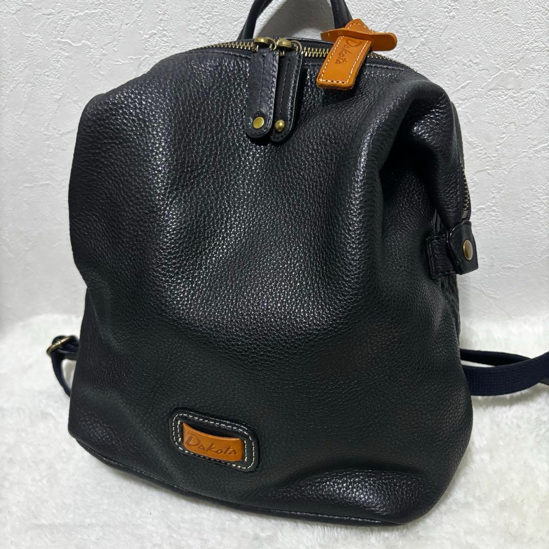 極美品⭐️Dakota シボ革　リュック ブラック レザー パッチ