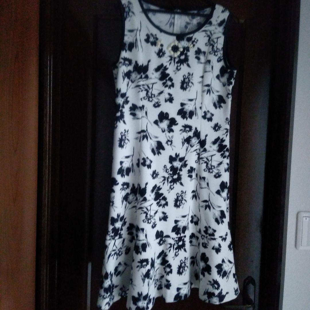 新品未使用スーパービューティワンピースサイズ40