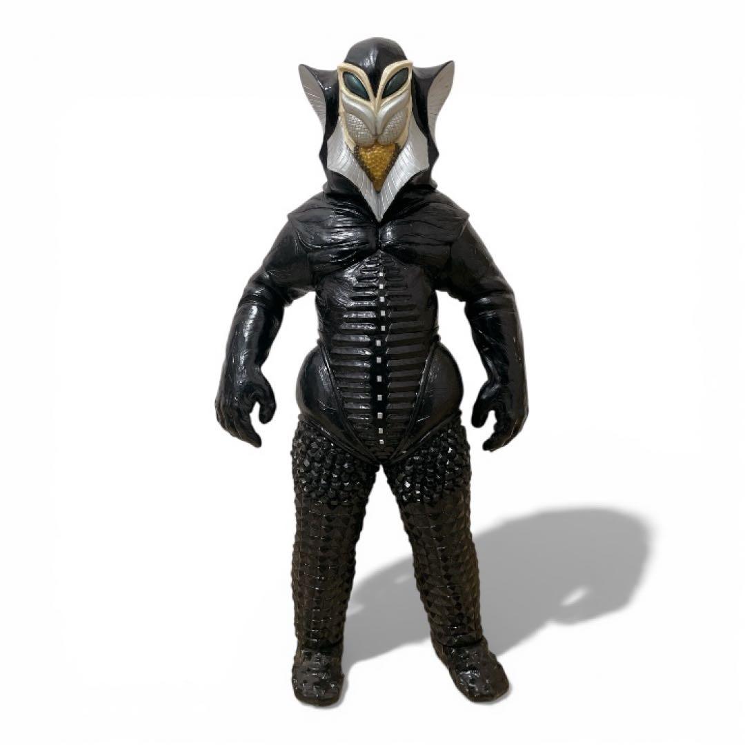 ウルトラマン・メフィラス星人ビッグソフビ 2体まとめ売り - メルカリ