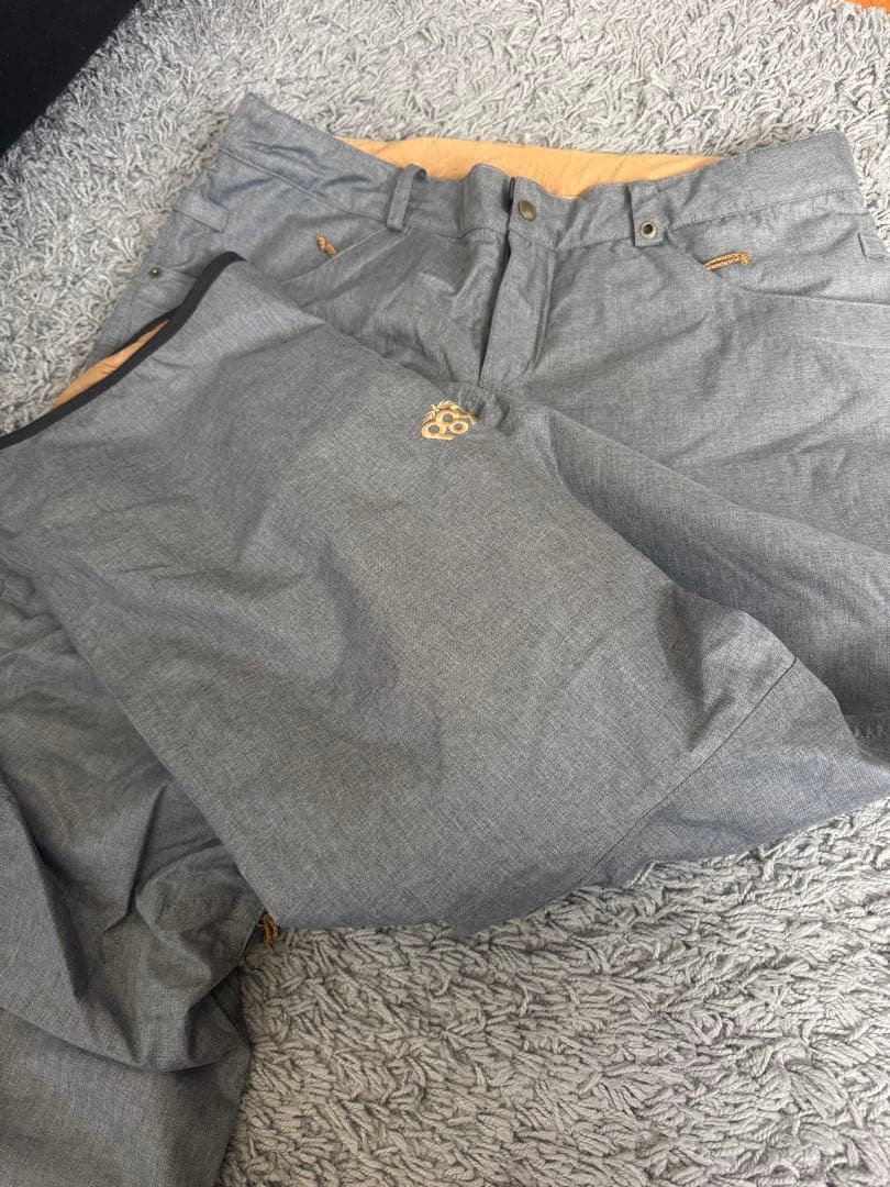 [美品] 686 スノーボードパンツ