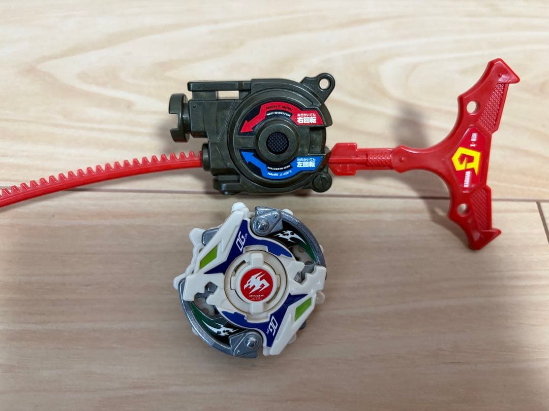 ベイブレード　ドラグーンMF シューターセット