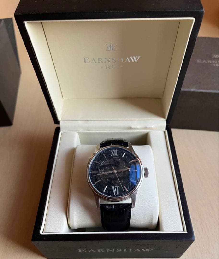 EARNSHAW 1805 レザーストラップ 腕時計