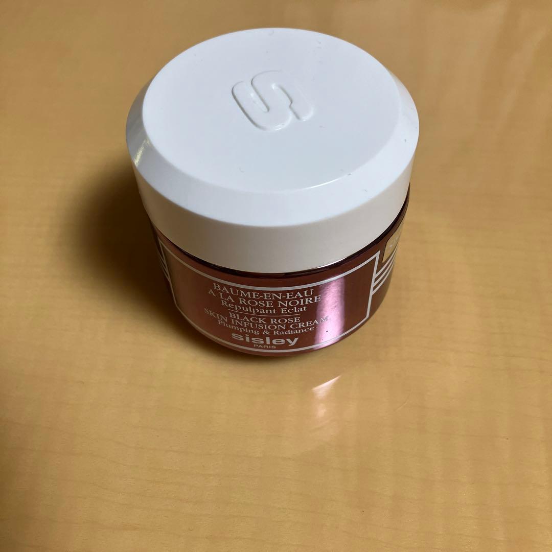 sisley ブラックローズスキン50ml
