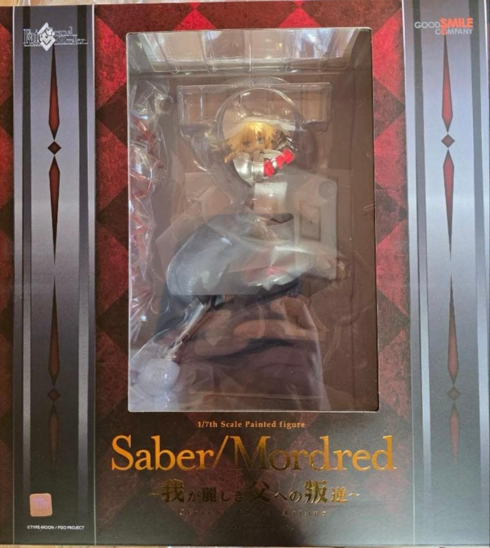 新品・未開封　Fate/Grand Order セイバー/モードレッド