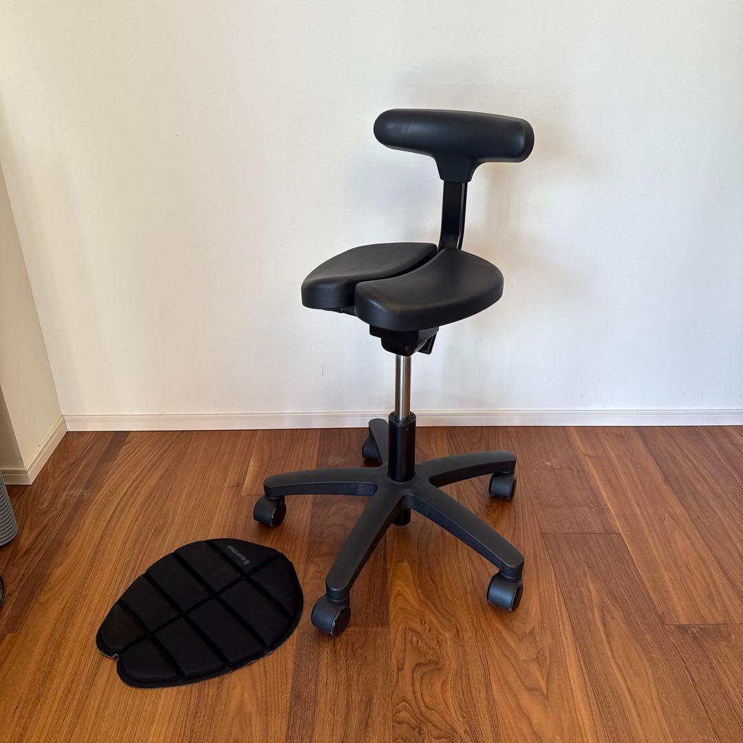 アーユルチェア　オクトパス　ブラック　体圧分散マット付