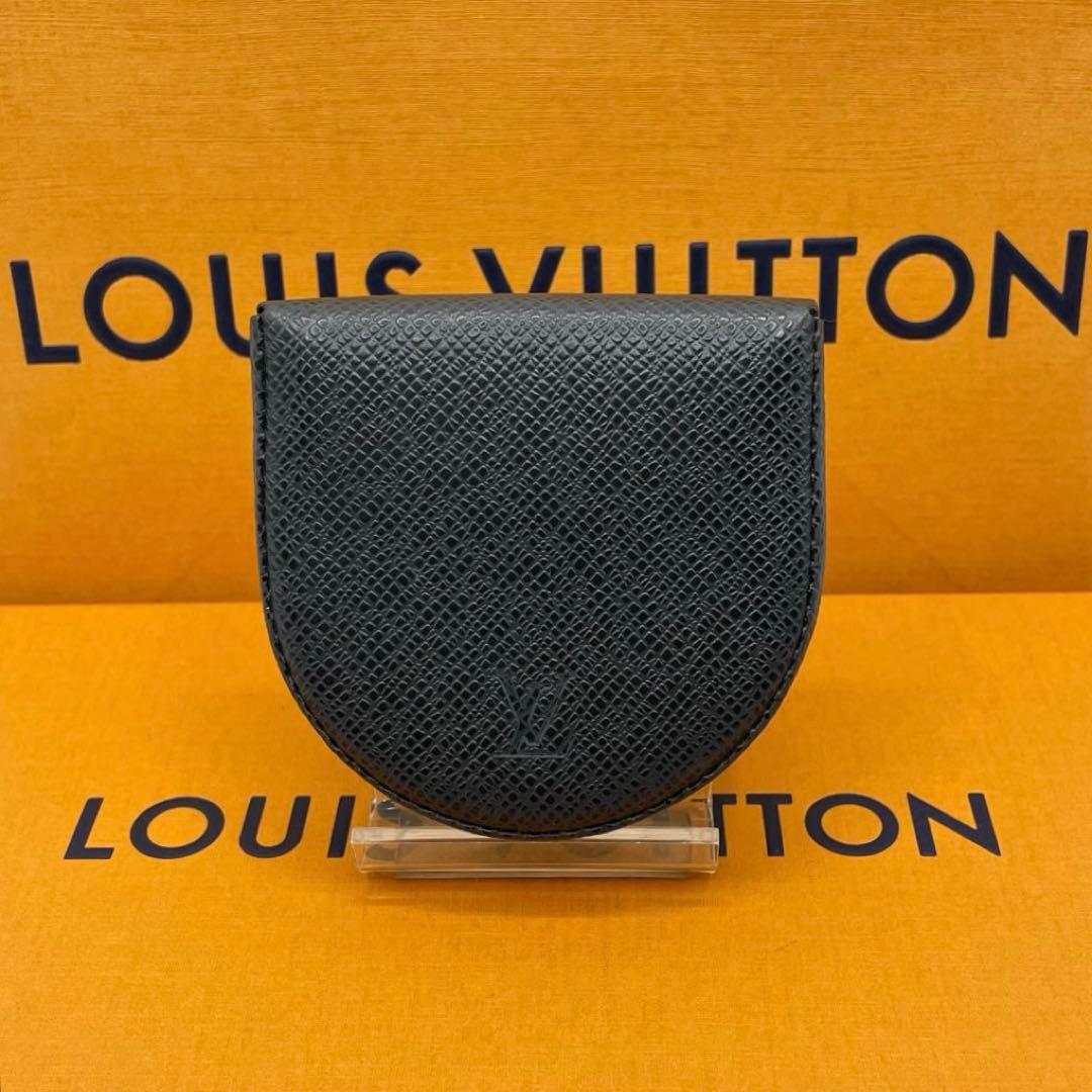 【希少】ルイヴィトン　ケース　キュベット　タイガ　黒　小銭入れ