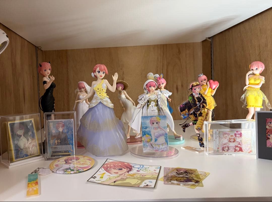 五等分の花嫁 中野一花 グッズ まとめ売り フィギュア アクスタ 映画特典 映画 五等分の花嫁 アクリルスタンド 中野一花: キャラグッズ