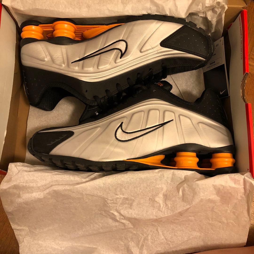 Nike shox R4 ショックス 27cm NIKE Shox R4 HQ1988-800 Bright ceramic black metallic dark gray