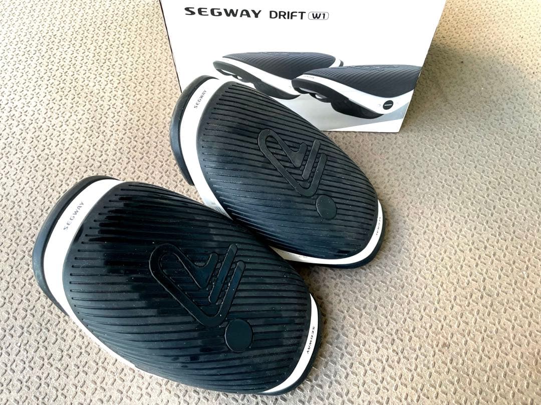 Segway Drift W1 電動スケートボード