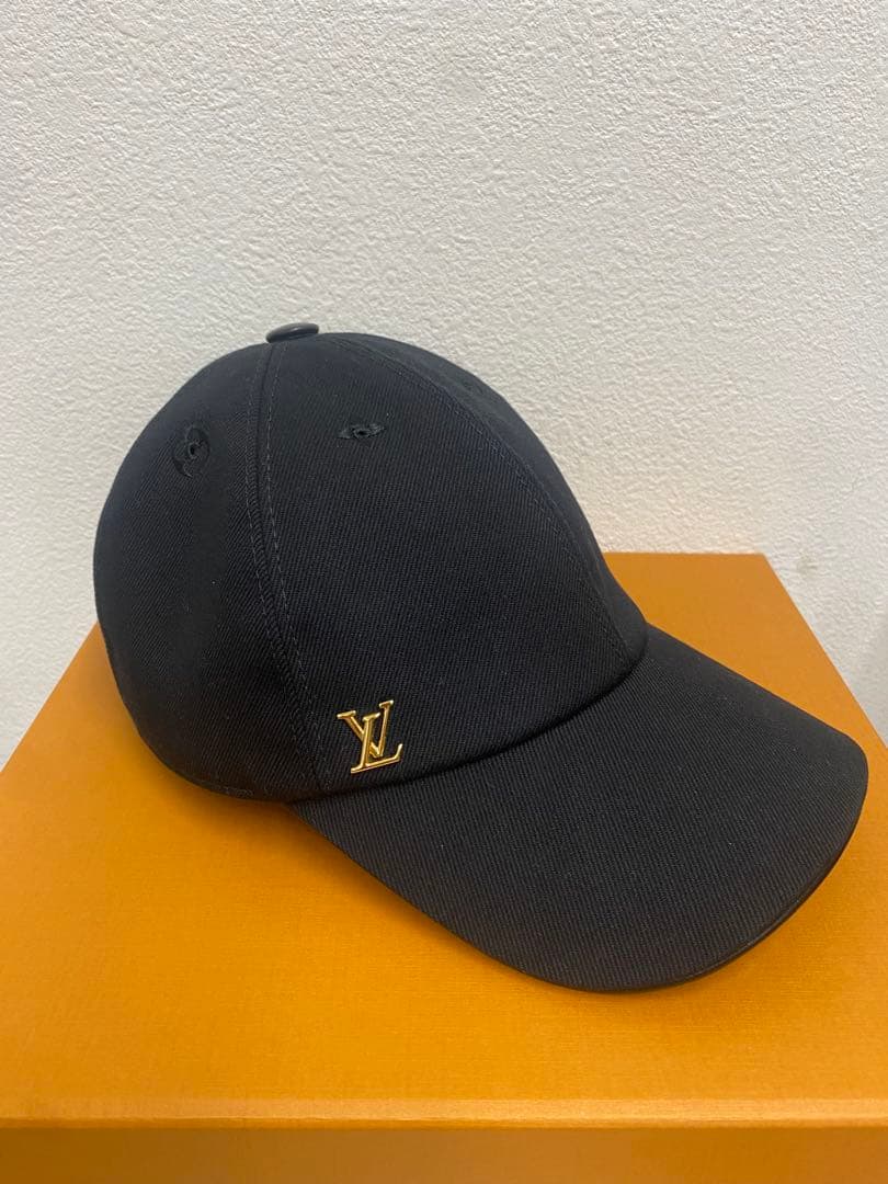LOUIS VUITTON ルイヴィトン キャップ・LV帽子