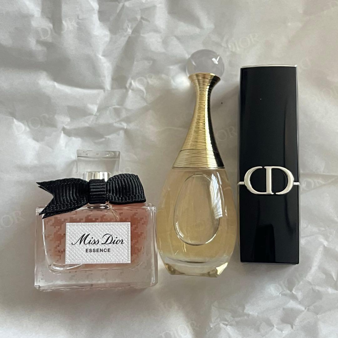 ディオール クリスマスオファー2025 Diorホリデーポーチ ノベルティ