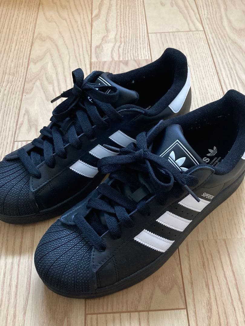 超綺麗 アディダス スーパースター スニーカー 26.5 JI0079 ブラック