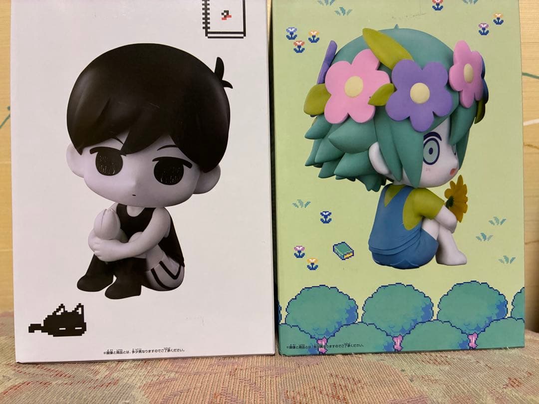 OMORI』おすわりフィギュア-オモリ＆バジル - メルカリ