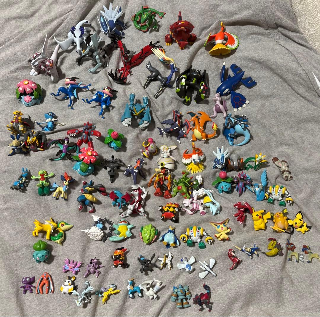 ポケモンフィギュアまとめ売り伝説ポケモン多数