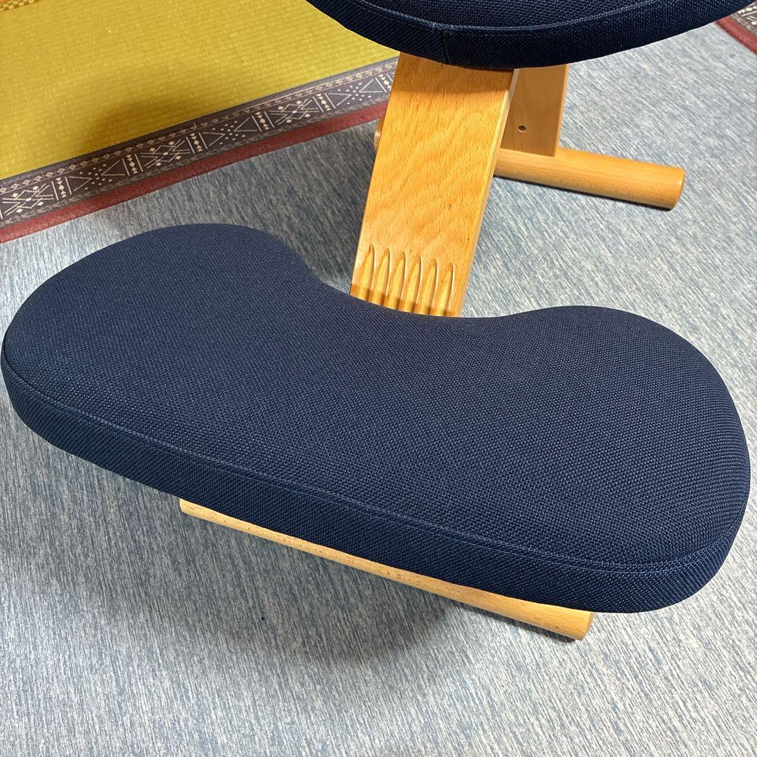 良品】サカモトハウス バランスチェアイージー ネイビー カバー付き