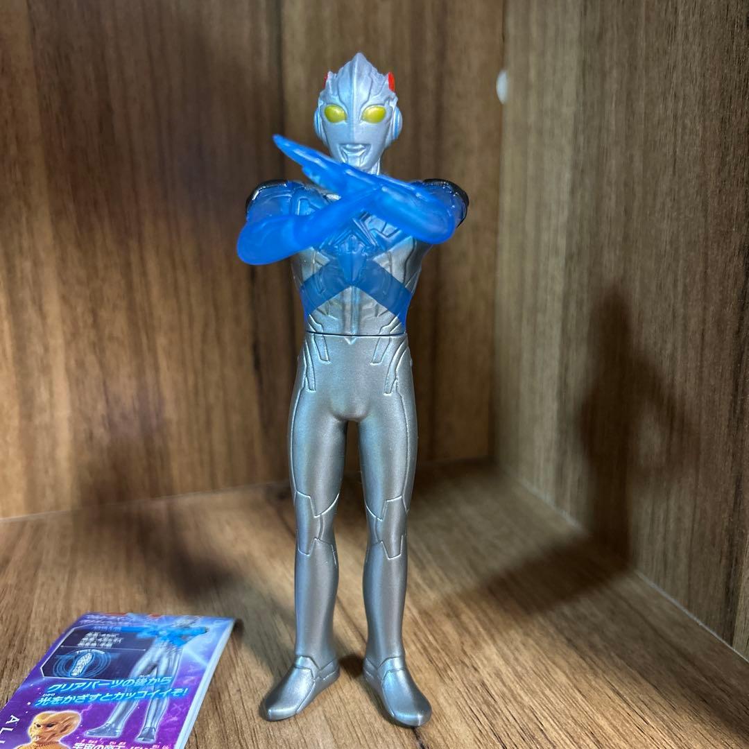 激レア ウルトラマンエックス ザナディウム光線ver.ソフビ - メルカリ