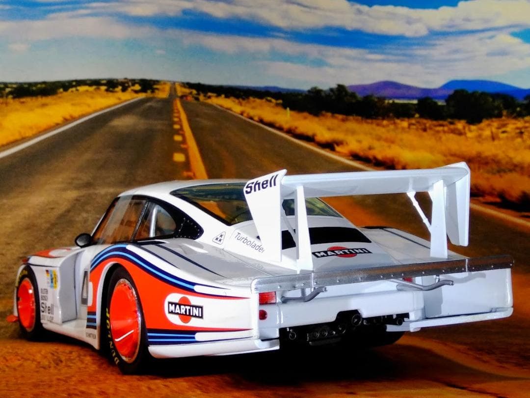 1/18 ソリド　ポルシェ 935 “MOBYDICK” ル・マン 1978