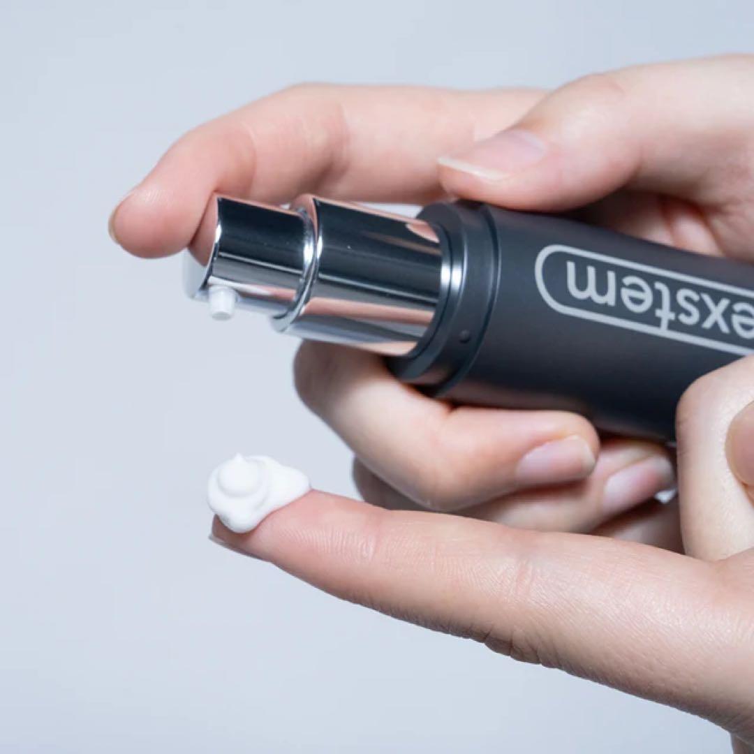 エクステム ライズアップクリームフォーメン 25g 定価：19800円 匿名