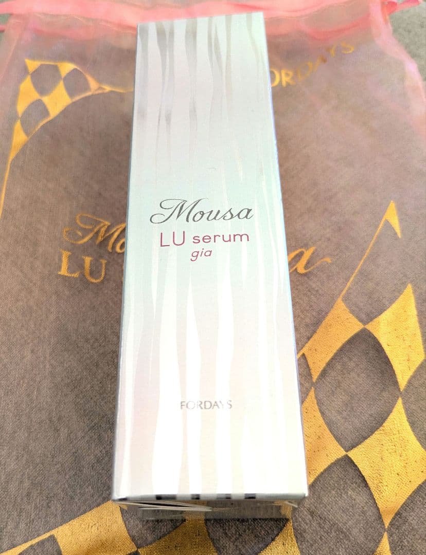 新発売! ムーサLUセラムgia