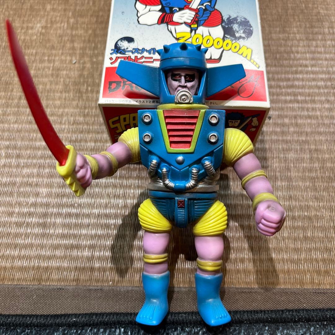 パンクドランカーズコラボSPACE KNIGHT CONNELL フィギュア 輸入品】［PDSx1000toys］PUNKDRUNKERS.HEROESフィギュア / アイツラー