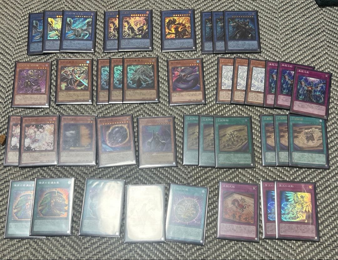 遊戯王 香港大会限定 佚楽の堕天使 ハーフ プレイマット