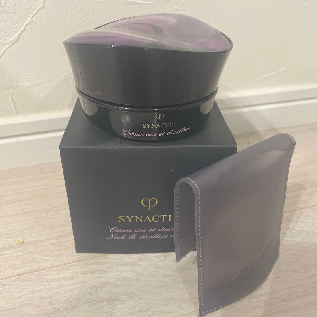 クレ・ド・ポー　ボーテシナクティフ　クレームクーエデコルテ