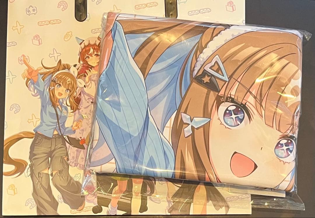 J*1様 ウマ娘　トラベル　ポップアップ　アーモンドアイ　BIG タペストリー