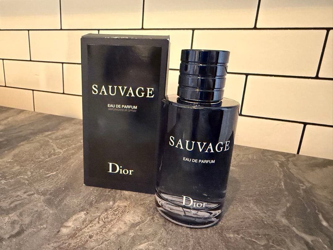 香水(男性用) Dior Sauvage Eau de Parfum 100ml