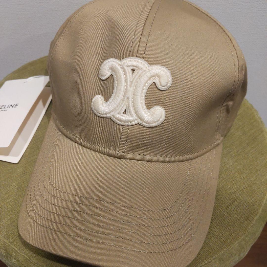 6*読様 CELINE ベージュ刺繍ロゴキャップ