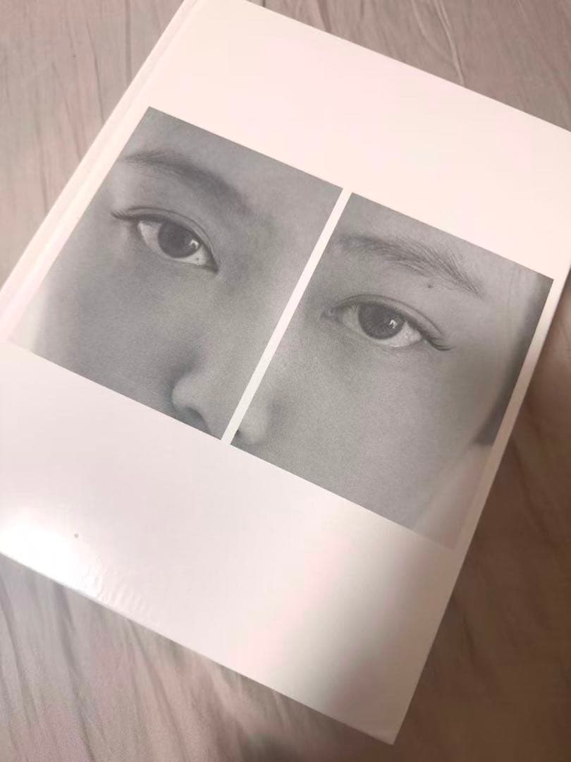 JENNIE J2NNI5 写真展 ジェニ 写真集フォトブック しおり付き 連番