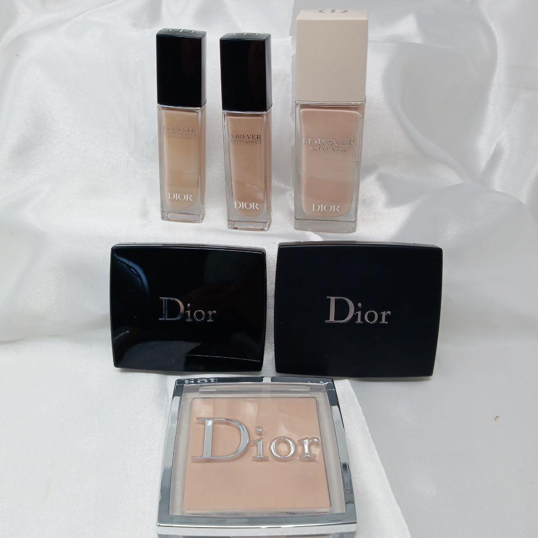 Dior リキッドファンデーション & パウダー セット