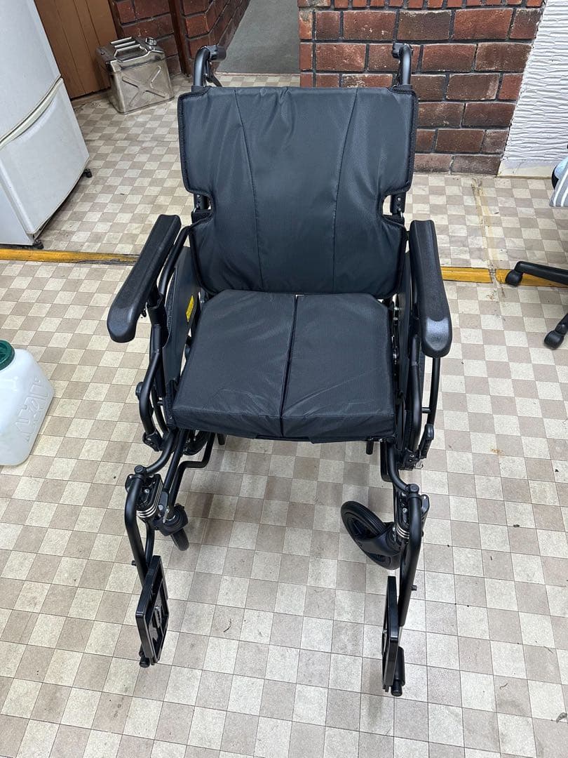 新品wheelchair miki自走式車椅子 折りたたみ式