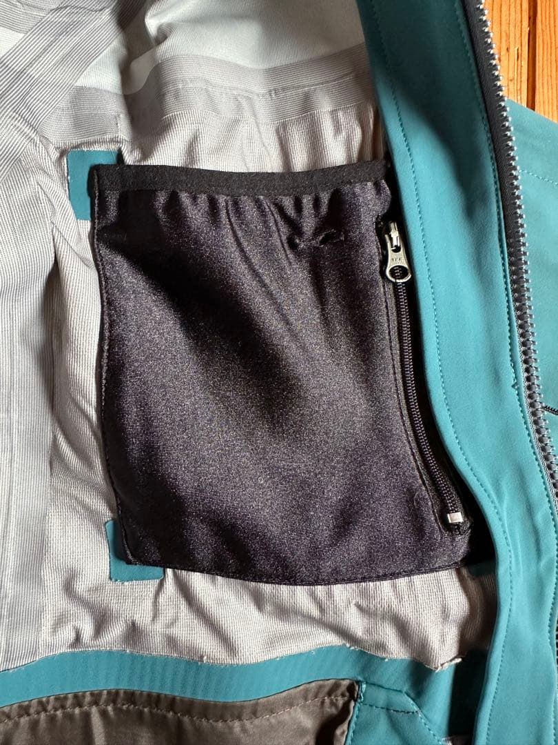 XSサイズ】P.RHYTHM SMILE JACKET 女性着用 - メルカリ