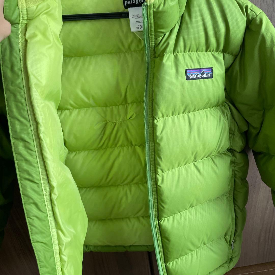 Patagonia キッズ ダウンジャケット ライムグリーン - メルカリ