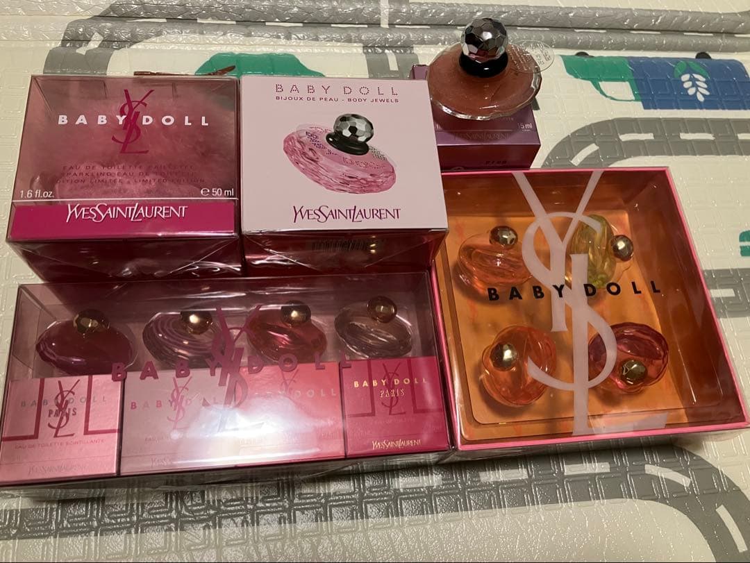 値下げ【未使用品】Yves Saint Laurent ベビードール香水　美品✨