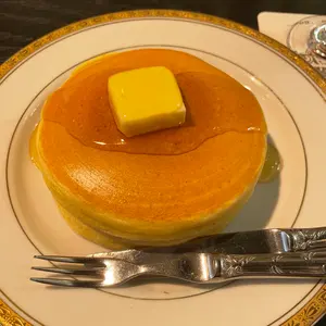 ダンガンロンパ セレスティア・ルーデンベルク テレ顔ハート缶バッジ