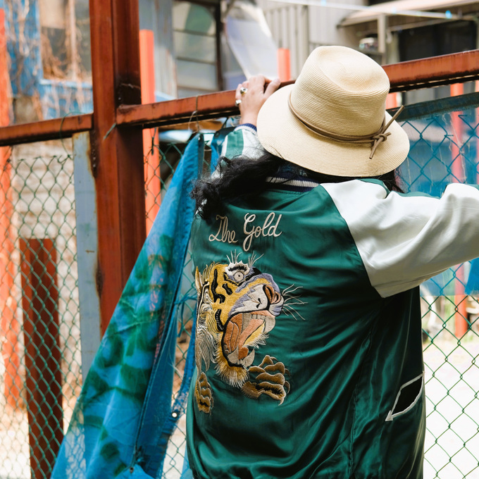 ARKnets 別注 / GOLD(ゴールド)スペシャルなスカジャン / スタッフ