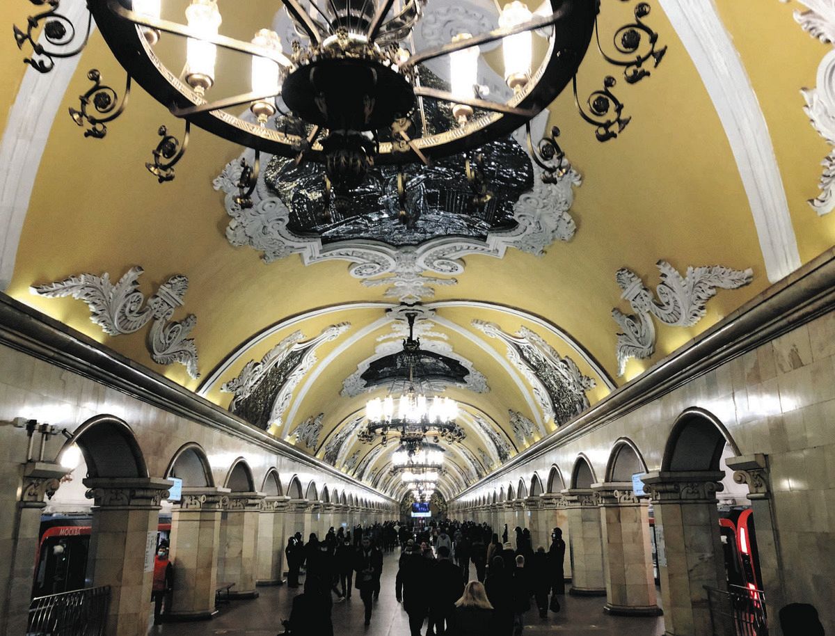 モスクワに中華風の駅も出現 プーチン政権下、地下鉄が拡張路線をひた