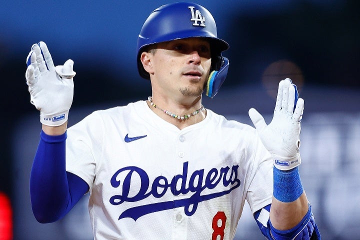 テオスカー・ヘルナンデス、いまだ去就未定のキケ・ヘルナンデス