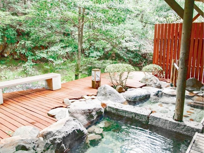 お風呂・温泉情報｜霧島もみじ谷 静流荘【ゆこゆこ】