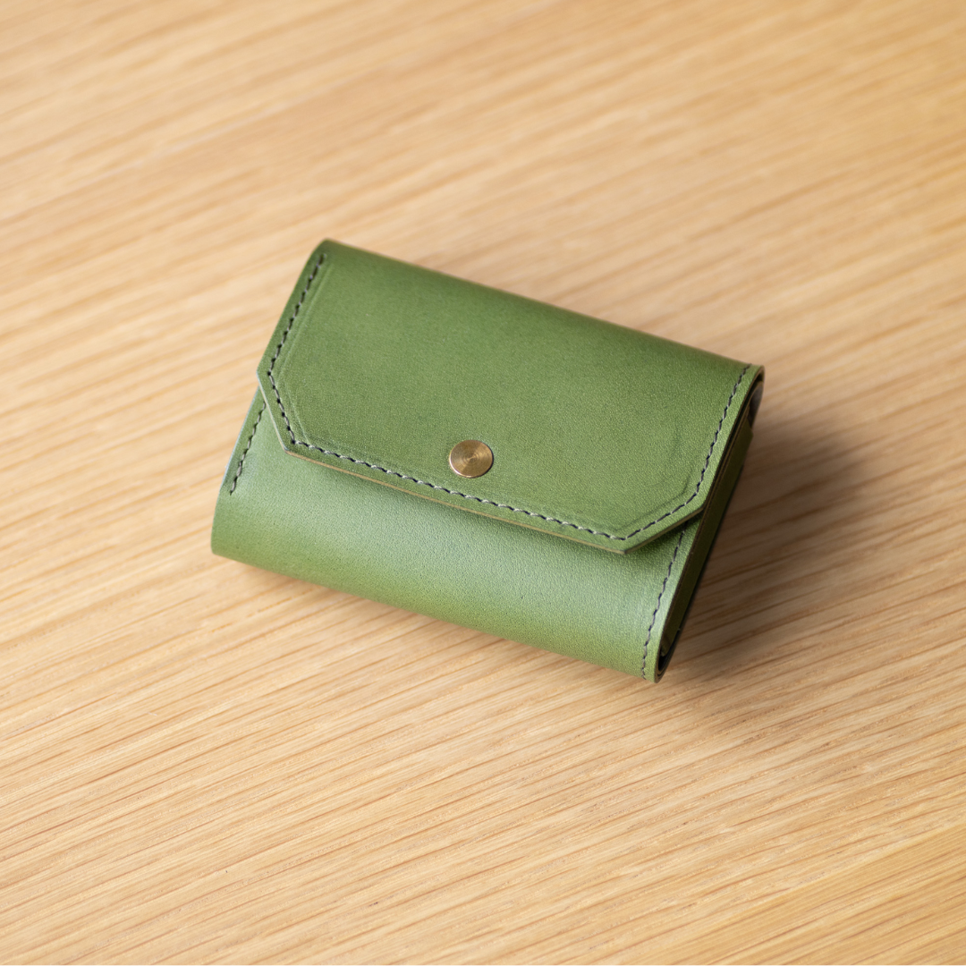 il modo mini」大容量かつ最小を目指した 三つ折財布 日本製 – 革財布