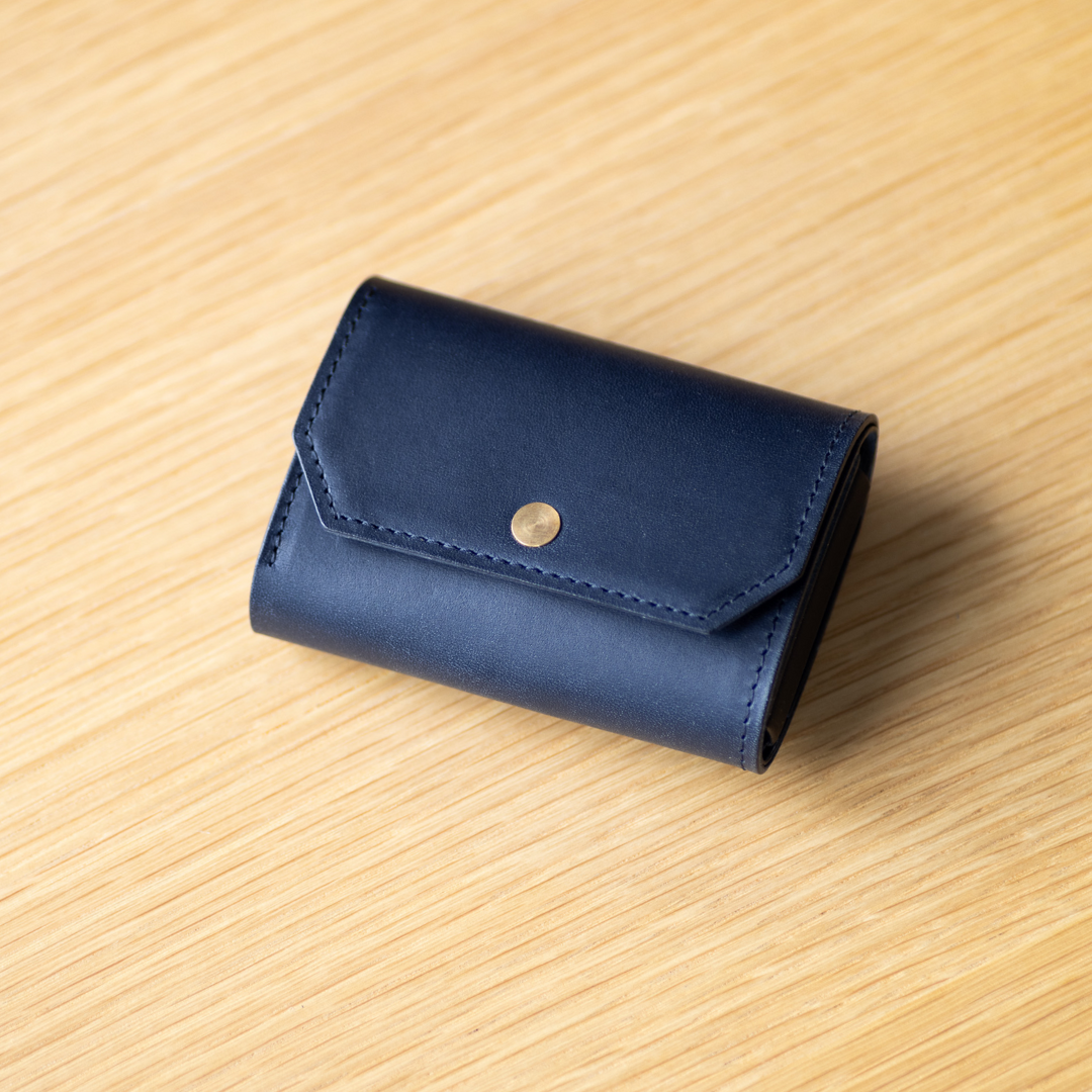 il modo mini」大容量かつ最小を目指した 三つ折財布 日本製 – 革財布