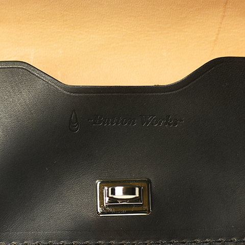 Button Works × Larry Smith Ver. 7 Card & Key Case : STANDARD