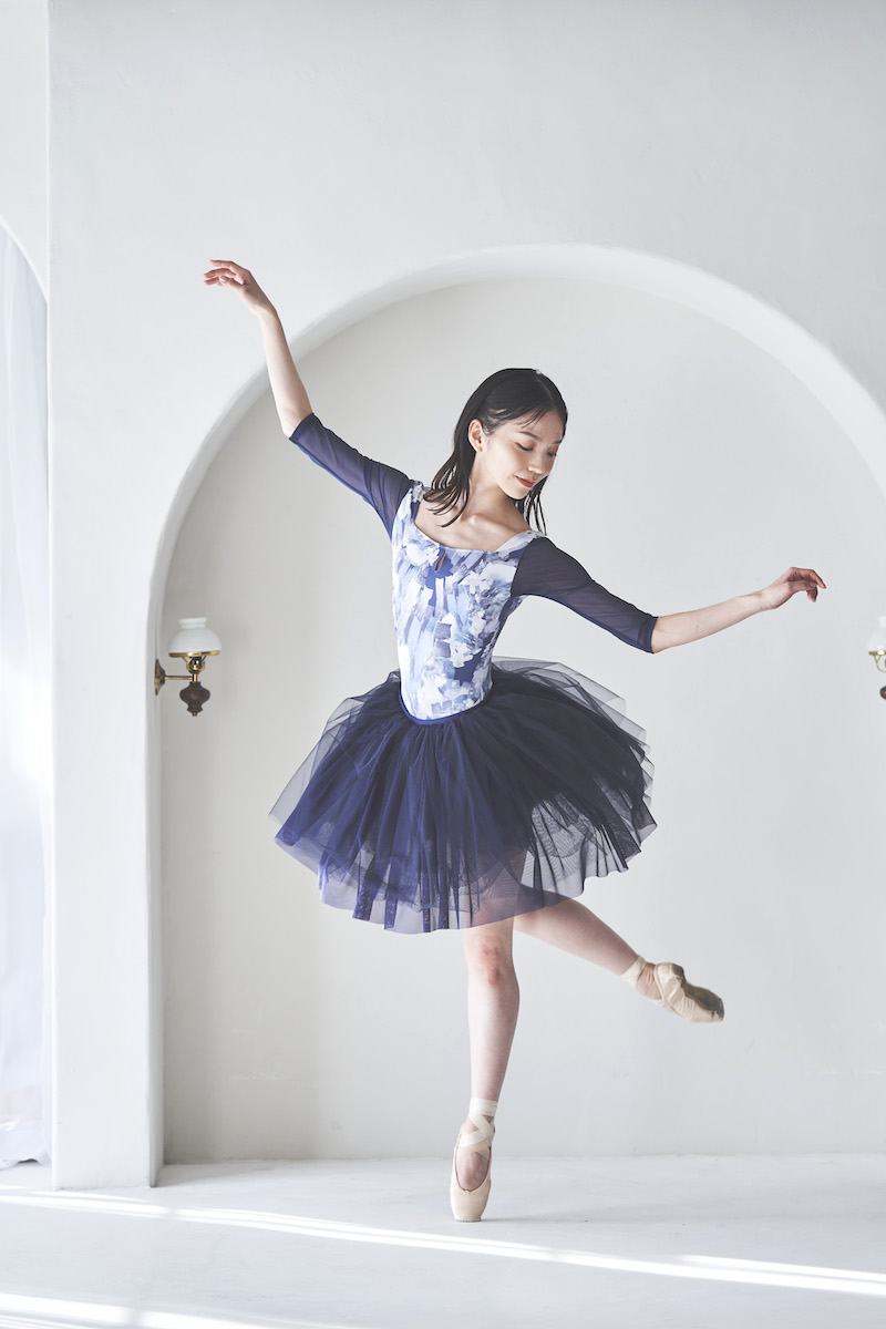 stina / type U ballerina + / shell grass navy