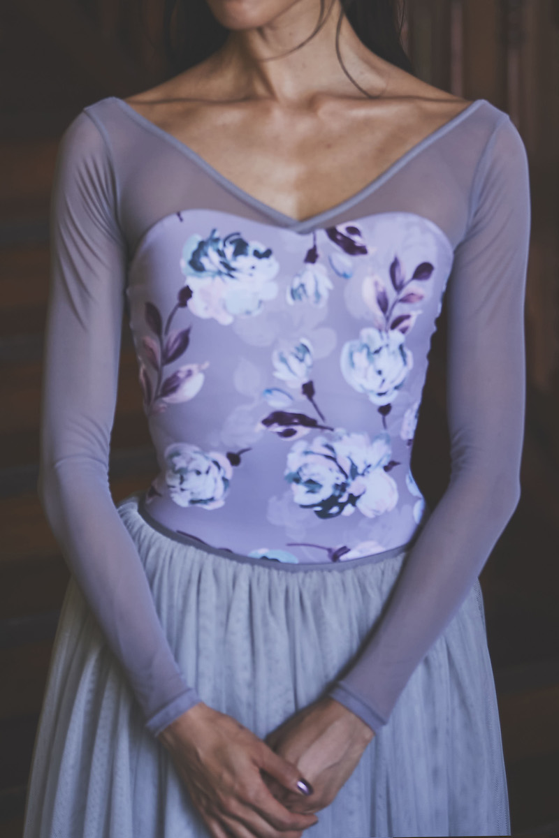 stina / type V lucky / Joy flower light gray