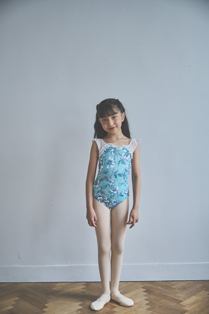stina / type H half sleeve / Diana emerald / kids / girl