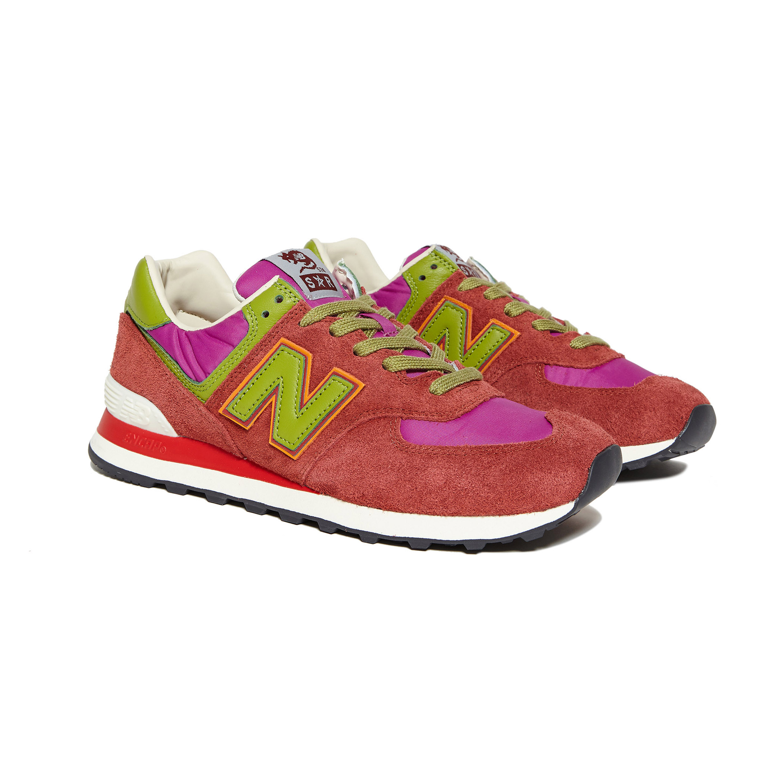SR / NEW BALANCE 574 – STRAY RATS