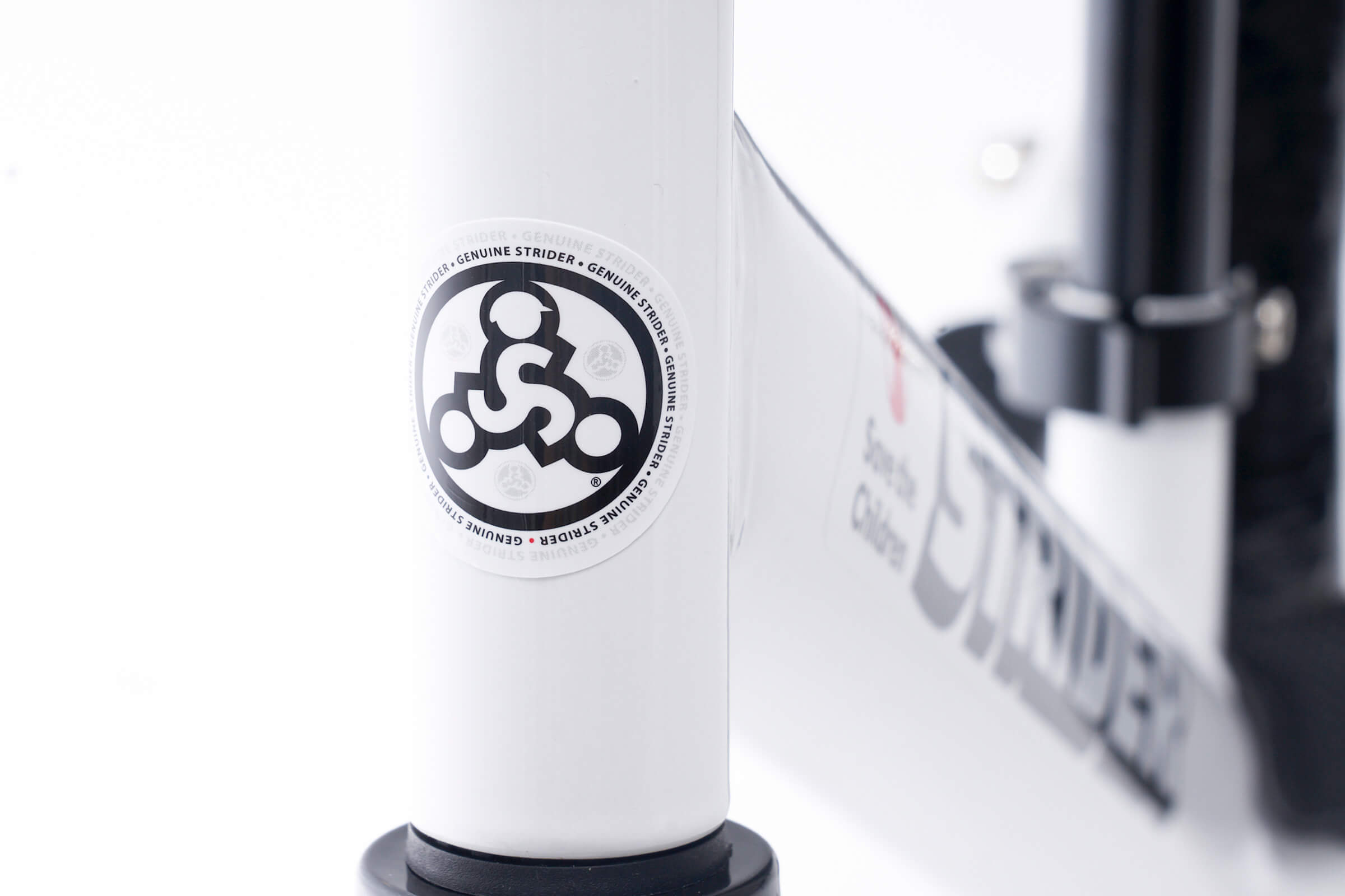 ストライダー セーブ・ザ・チルドレン・ジャパンモデル | STRIDER