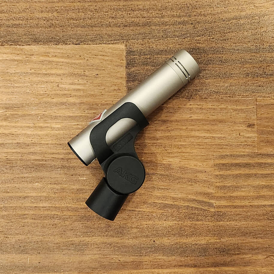 Neumann KM184 | 大阪の録音機材レンタル Studio Orque