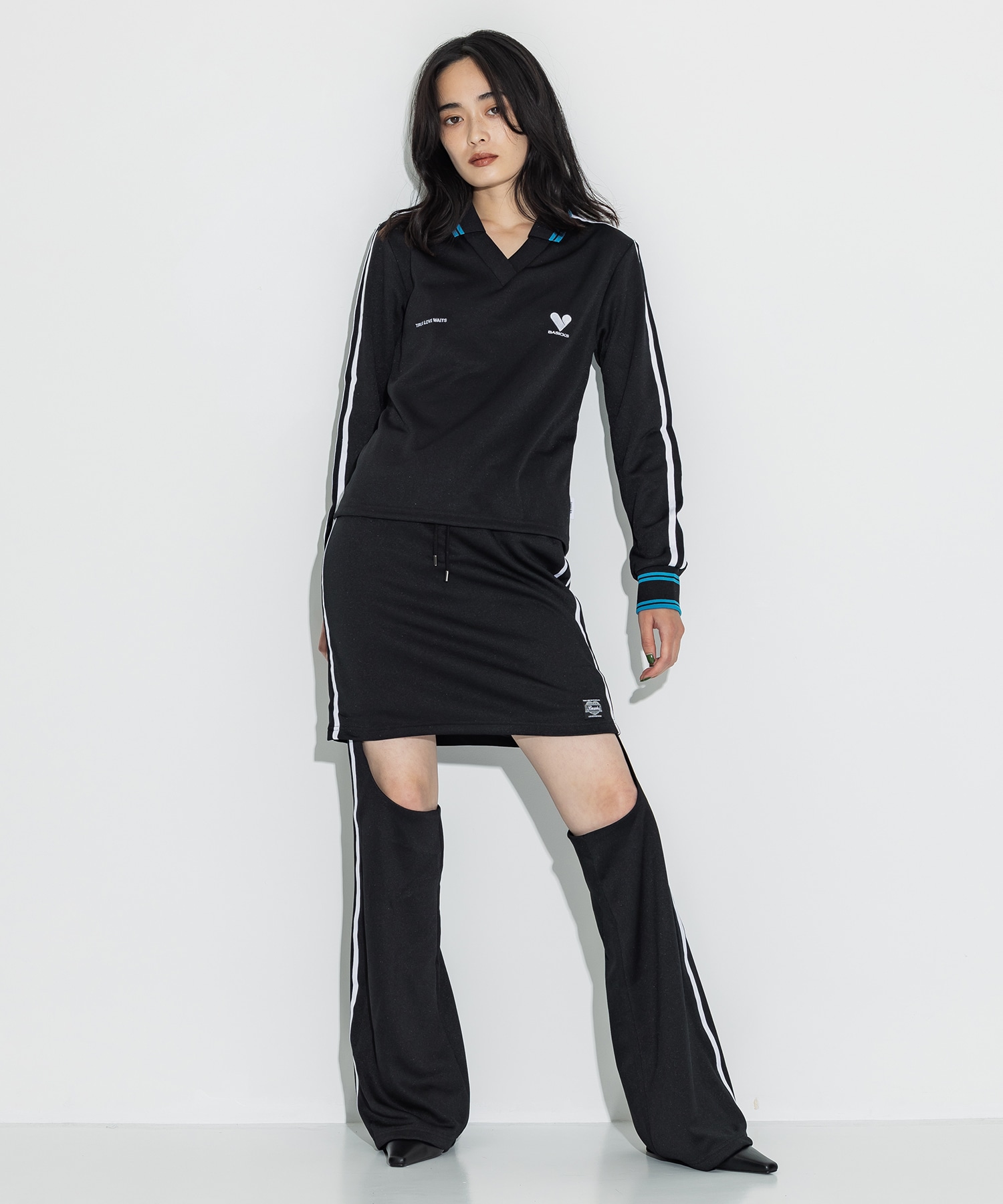 LS 90s Vibes Football T-shirt(S BLACK): BASICKS: WOMENS｜ STUDIOUS